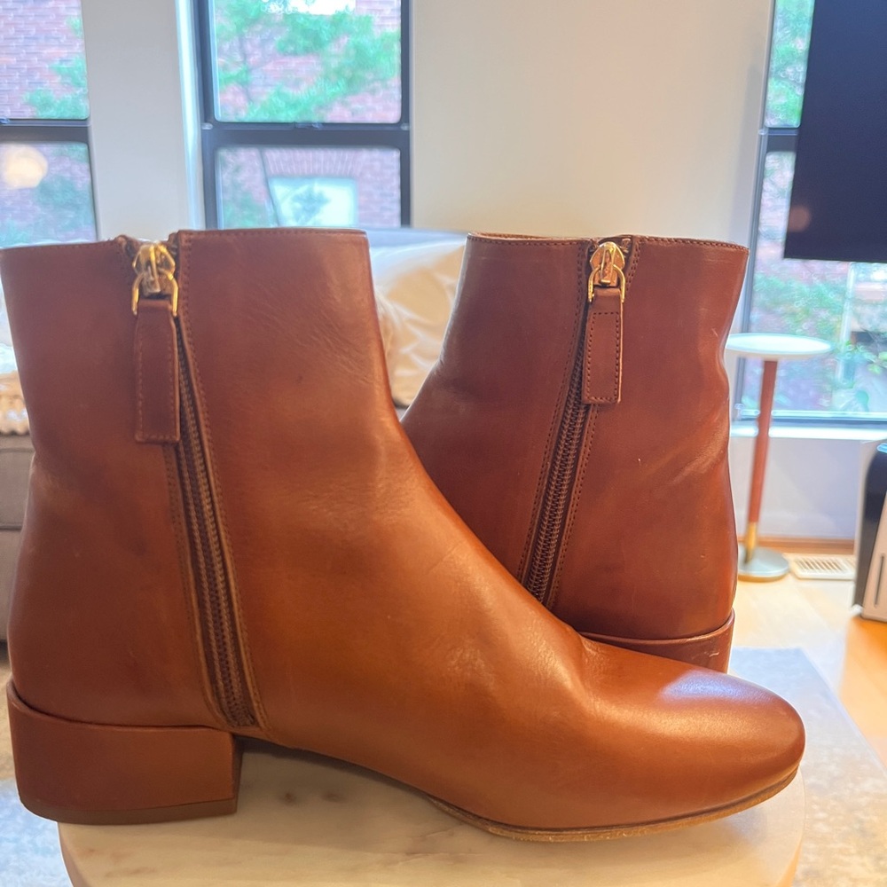RARE — NEVER WORN Sézane Low Léa Bottines in cognac brown - Picture 11 of 12